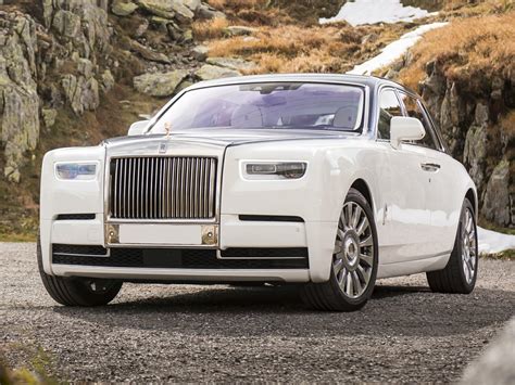 rolls royce phantom price.